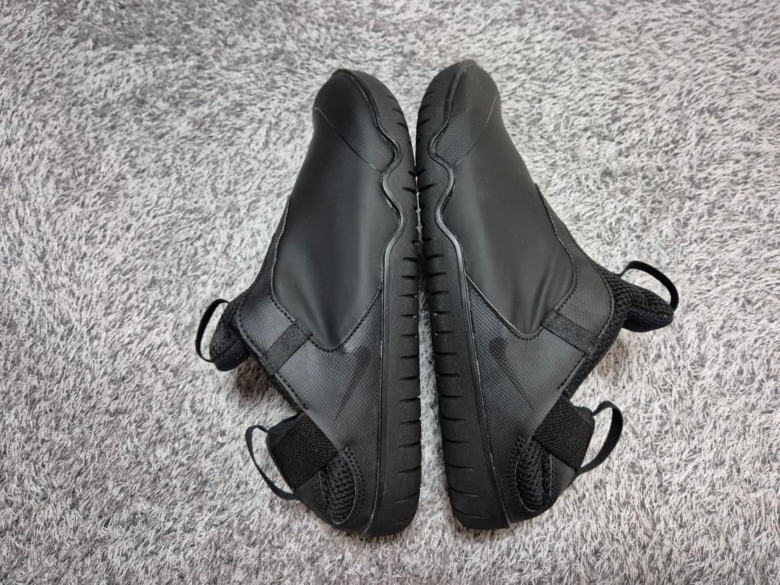 나이키 에어 줌 펄스 트리플블랙 265 상품이미지4