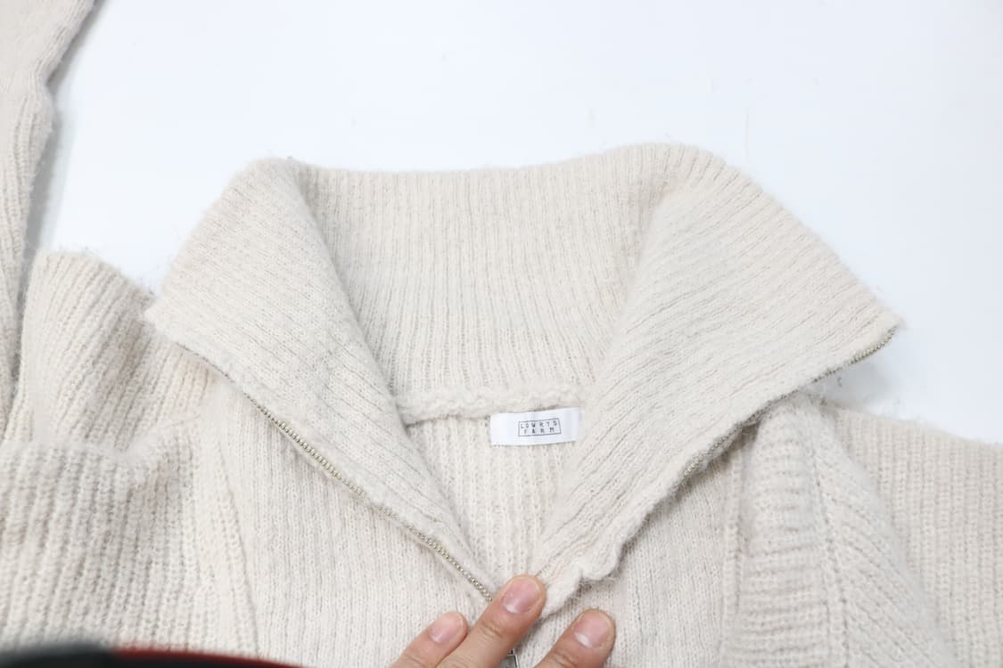 로리즈팜 아이보리 하프집업 청키 크롭 니트 상품이미지7