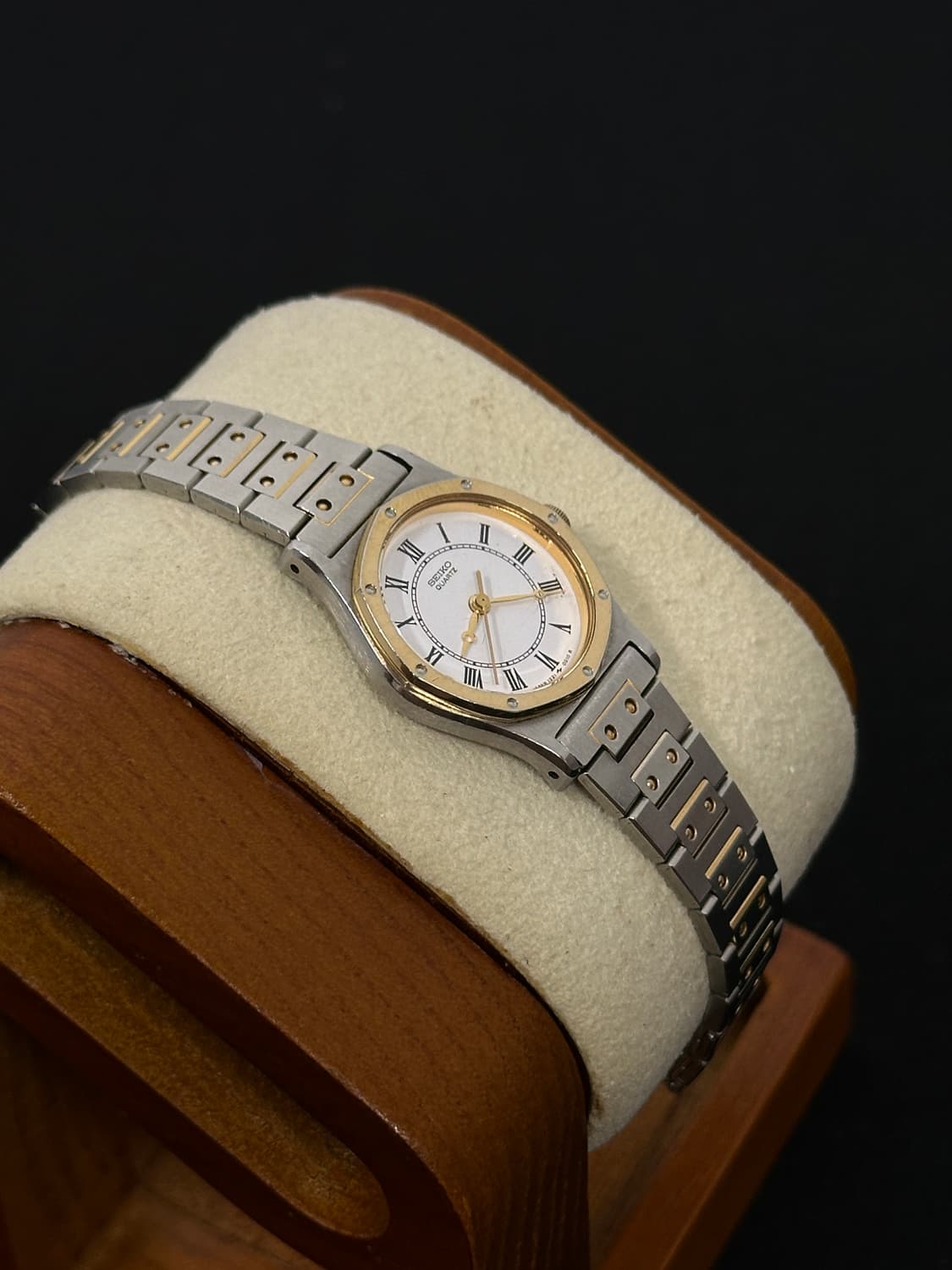 Seiko Vintage 세이코 로만다이얼 쿼츠 시계 상품이미지4