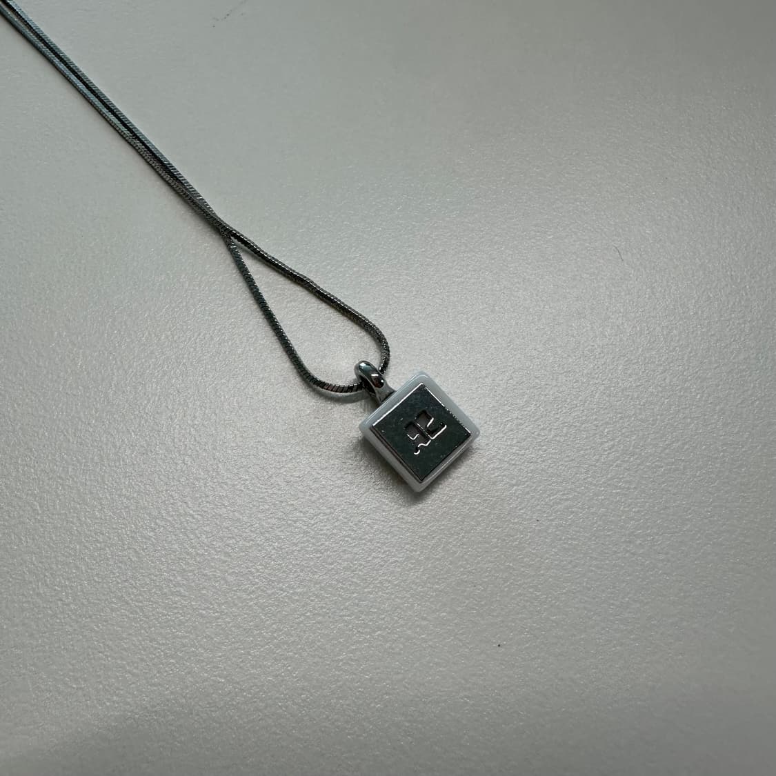 Courreges꾸레쥬 목걸이 상품이미지5