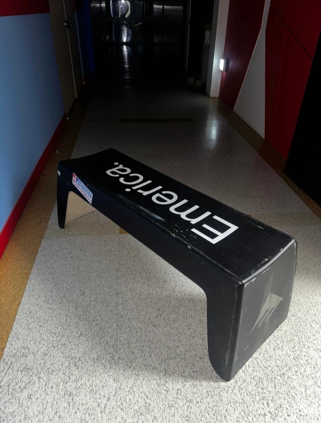 Emerica 빈티지 벤치 상품이미지3