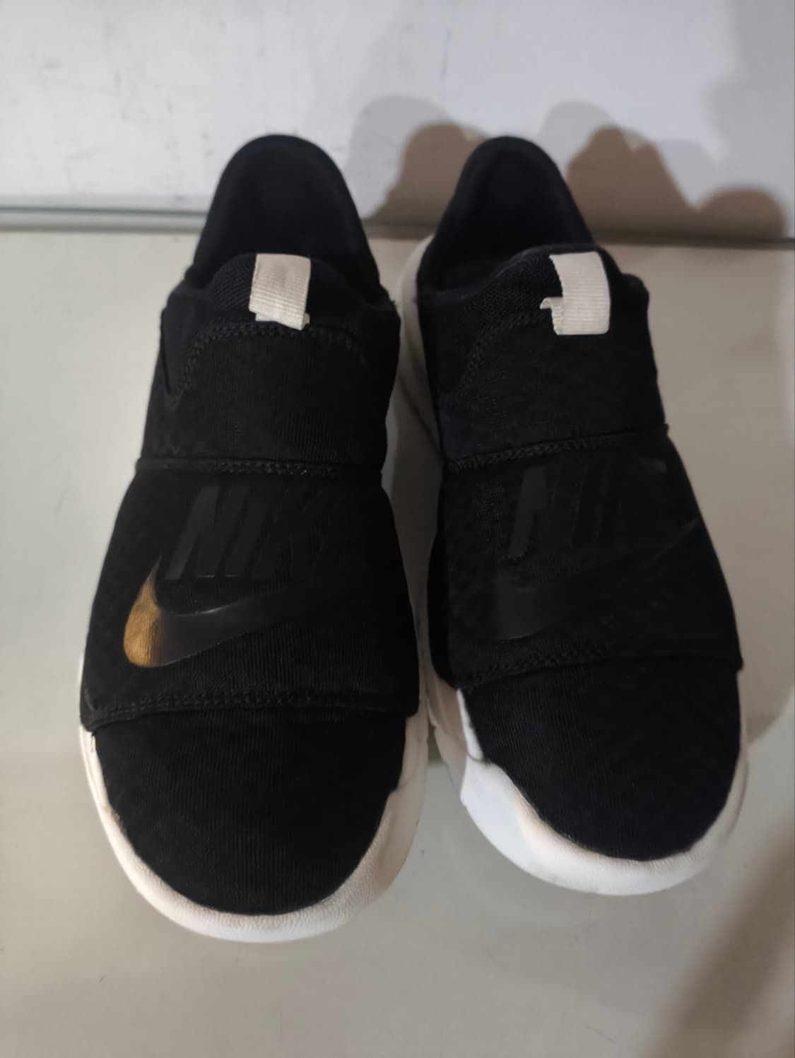 255mm 나이키 베나시 슬립온 상품이미지4