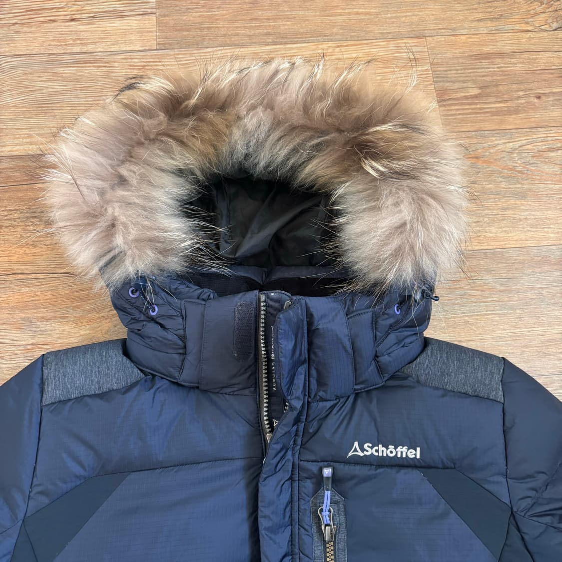 쉐펠 아웃도어 여성 95 다운 패딩 점퍼 라쿤 후드 모자  상품이미지5