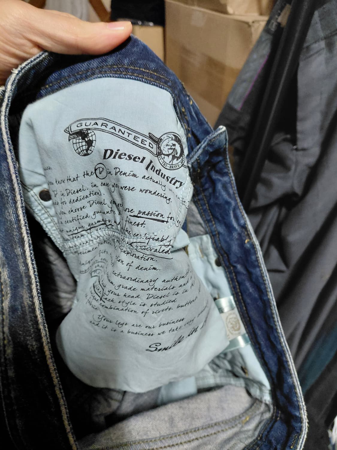 [디젤]라키(LARKEE-T)803M 레귤러테이퍼드핏 데님 청바지 31 상품이미지8