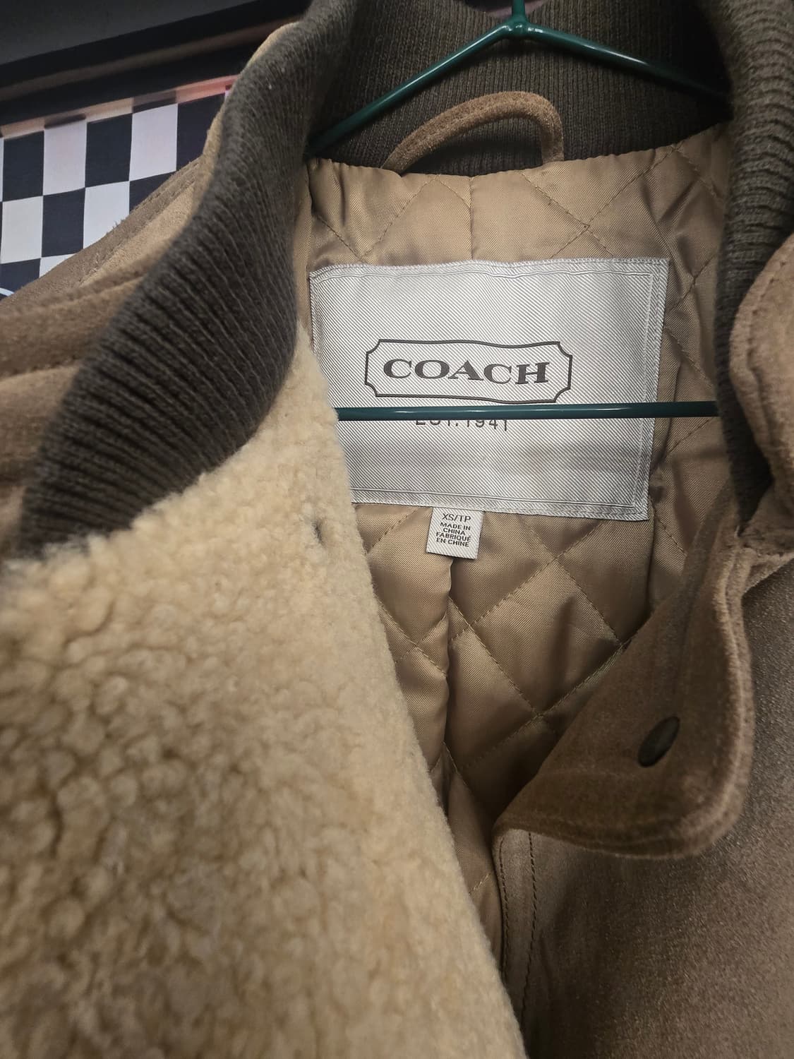 코치(Coach)의 스웨이드 가죽 재킷 상품이미지3