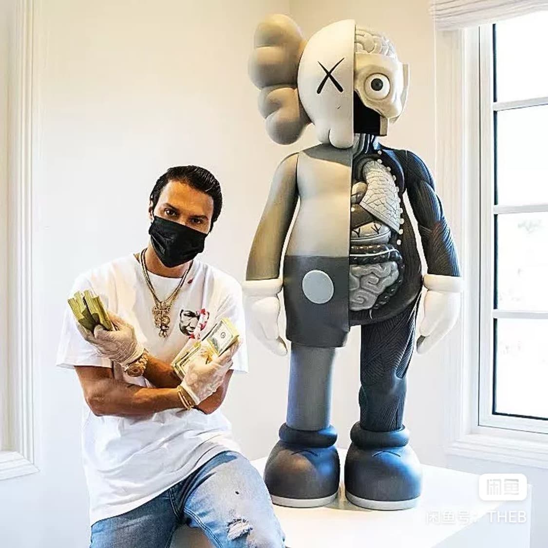 KAWS 제작 대형 카우스 아트 토이 상품이미지1
