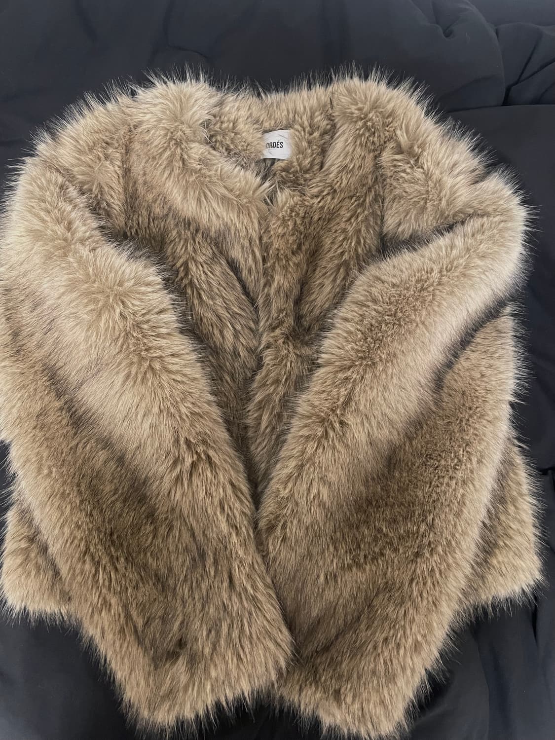 (거의 새상품) 오데스 퍼 자켓 상품이미지2