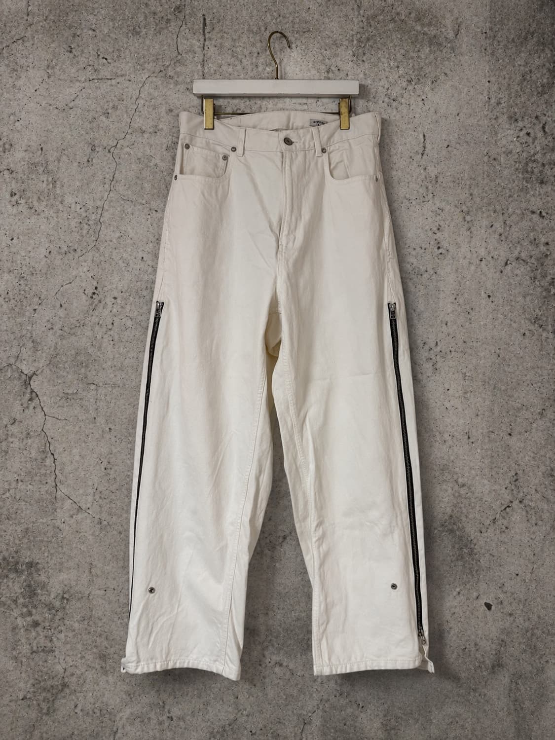 OLDPARK ZIP BAGGY JEANS, WHITE L 상품이미지4
