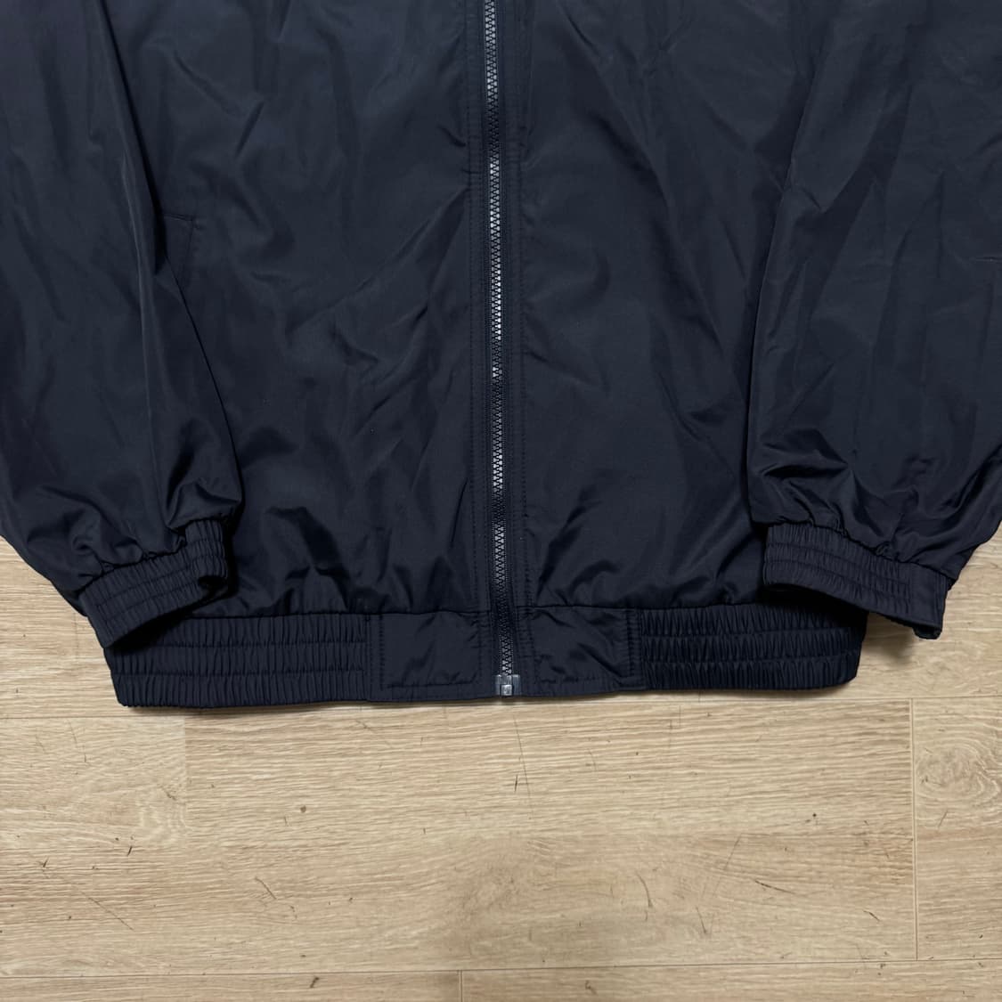 아식스 바람막이 윈드 점퍼 상품이미지3