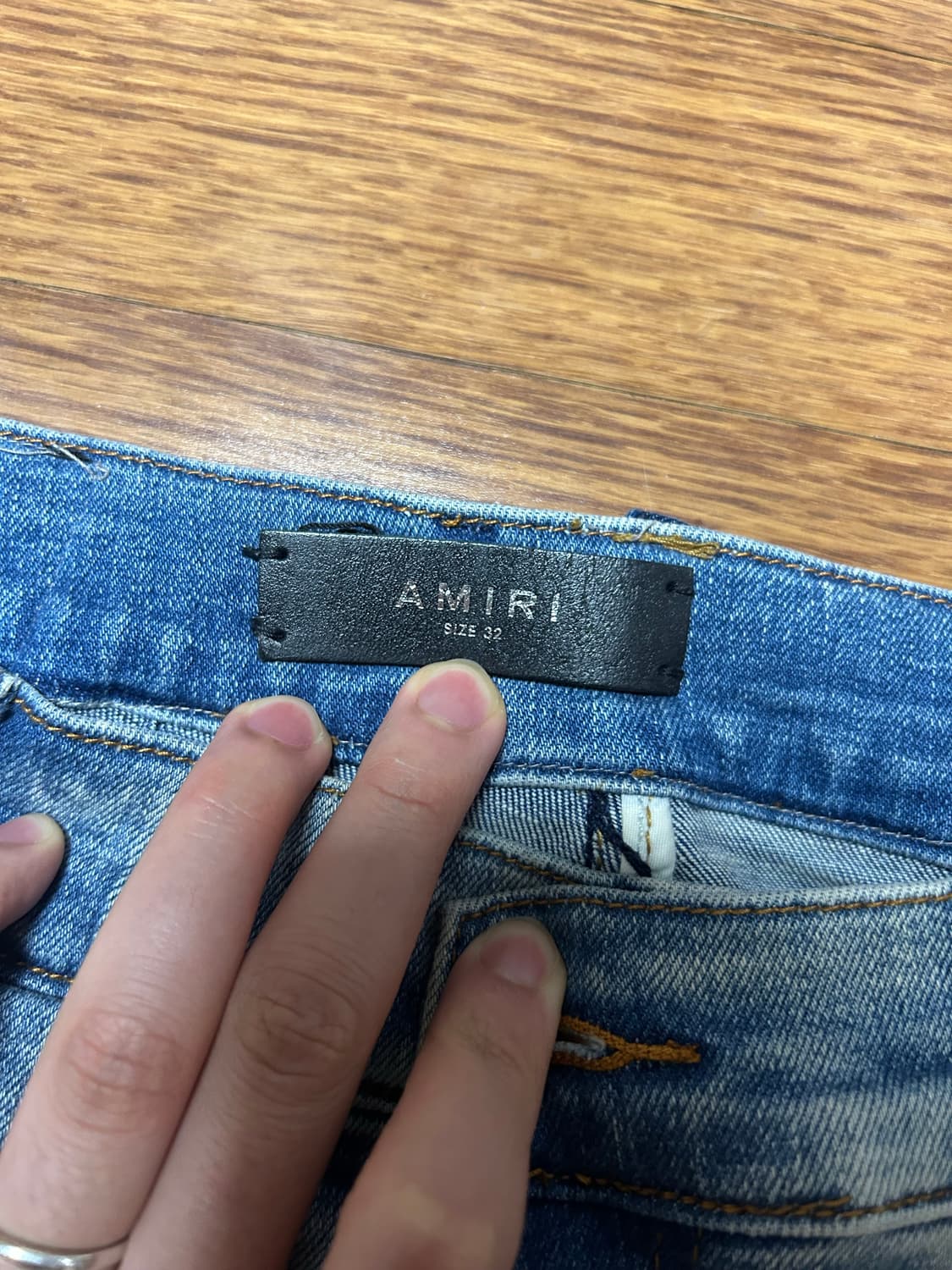 AMIRI 아미리 디스트로이드 데님진 청바지 상품이미지4