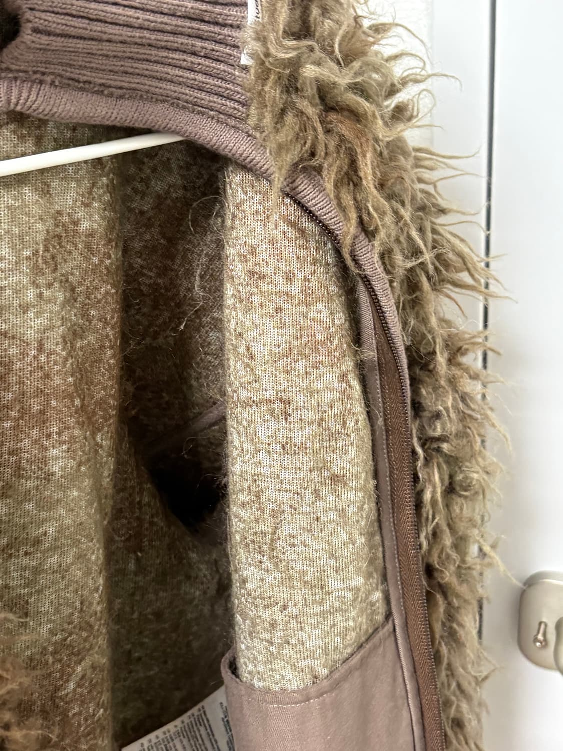 아크네스튜디오 퍼 자켓 FW24 상품이미지2