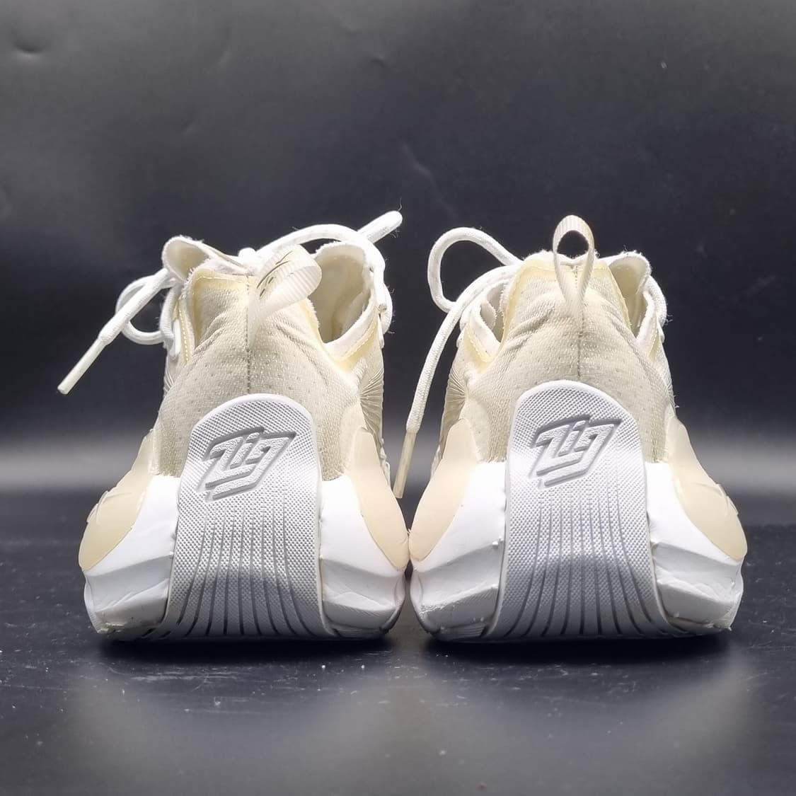 리복 직키네티카2 운동화 245 상품이미지4