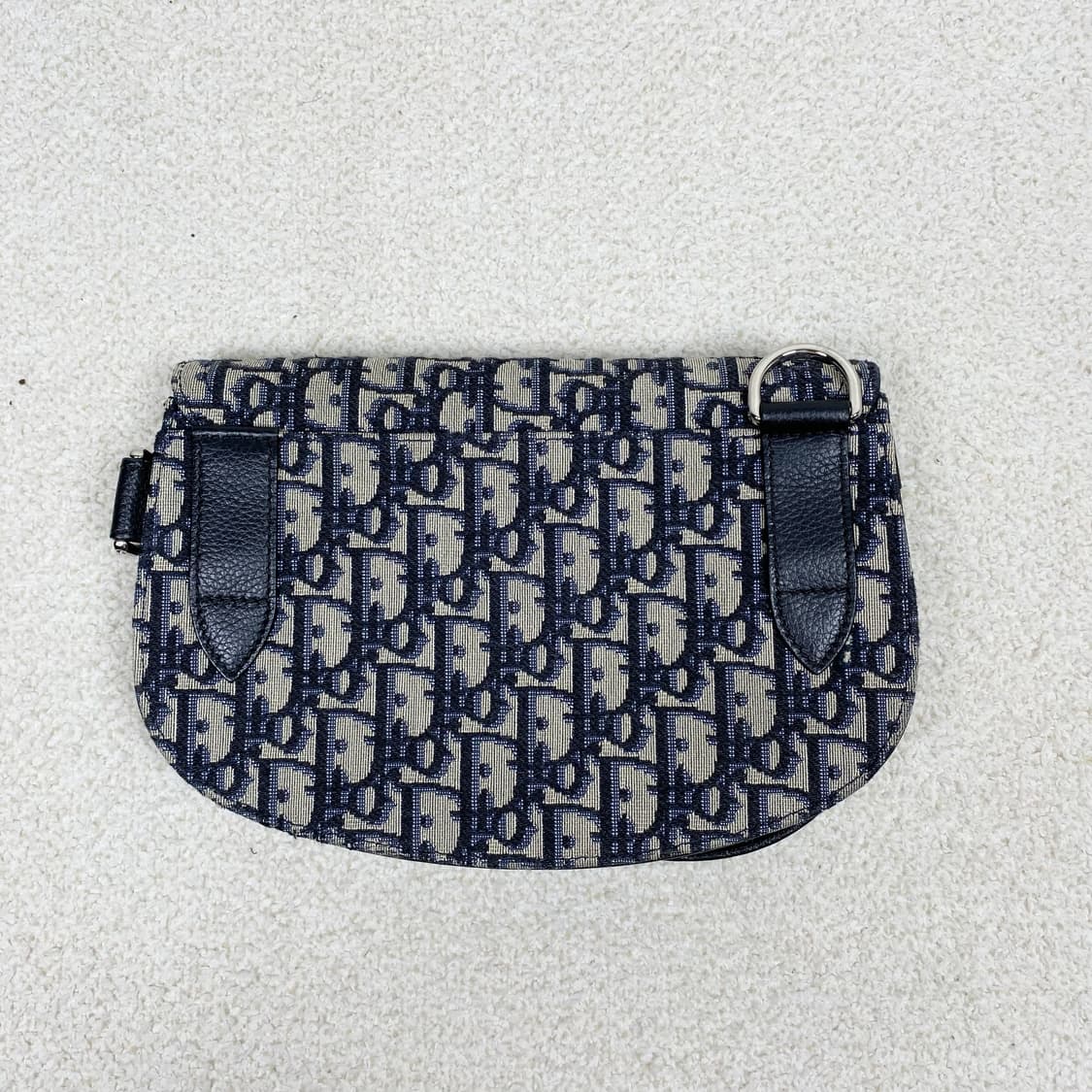 디올 크로스백 오블리크 새들 파우치 상품이미지2