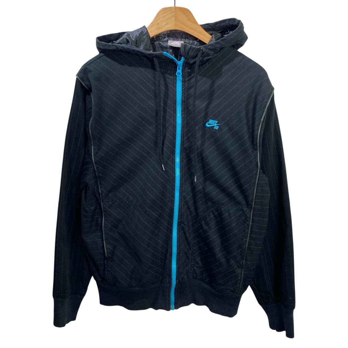 나이키 sb 스트라이프 후드자켓 상품이미지2