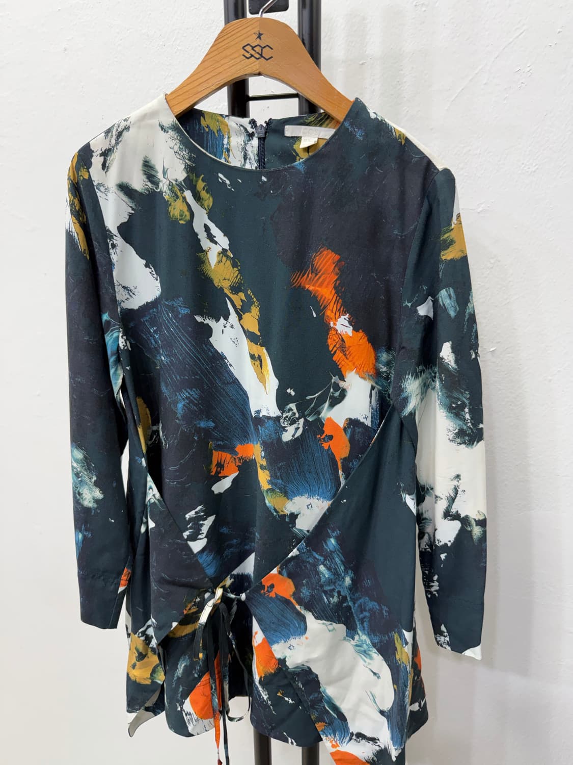 정품) COS 코스 랩 스타일 프린트 블라우스 32 상품이미지3