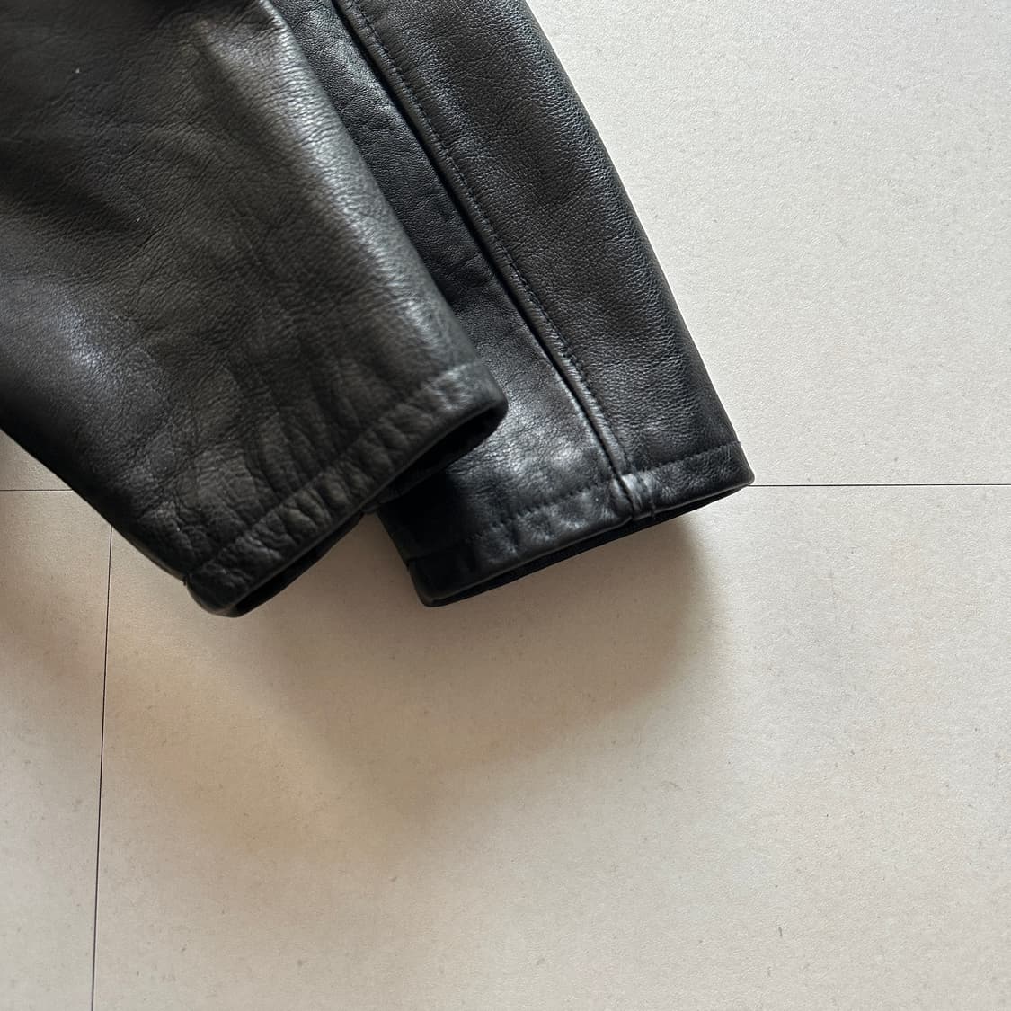 요지야마모토 A.A.R 소가죽 미니멀 레더코트 (M) 상품이미지10