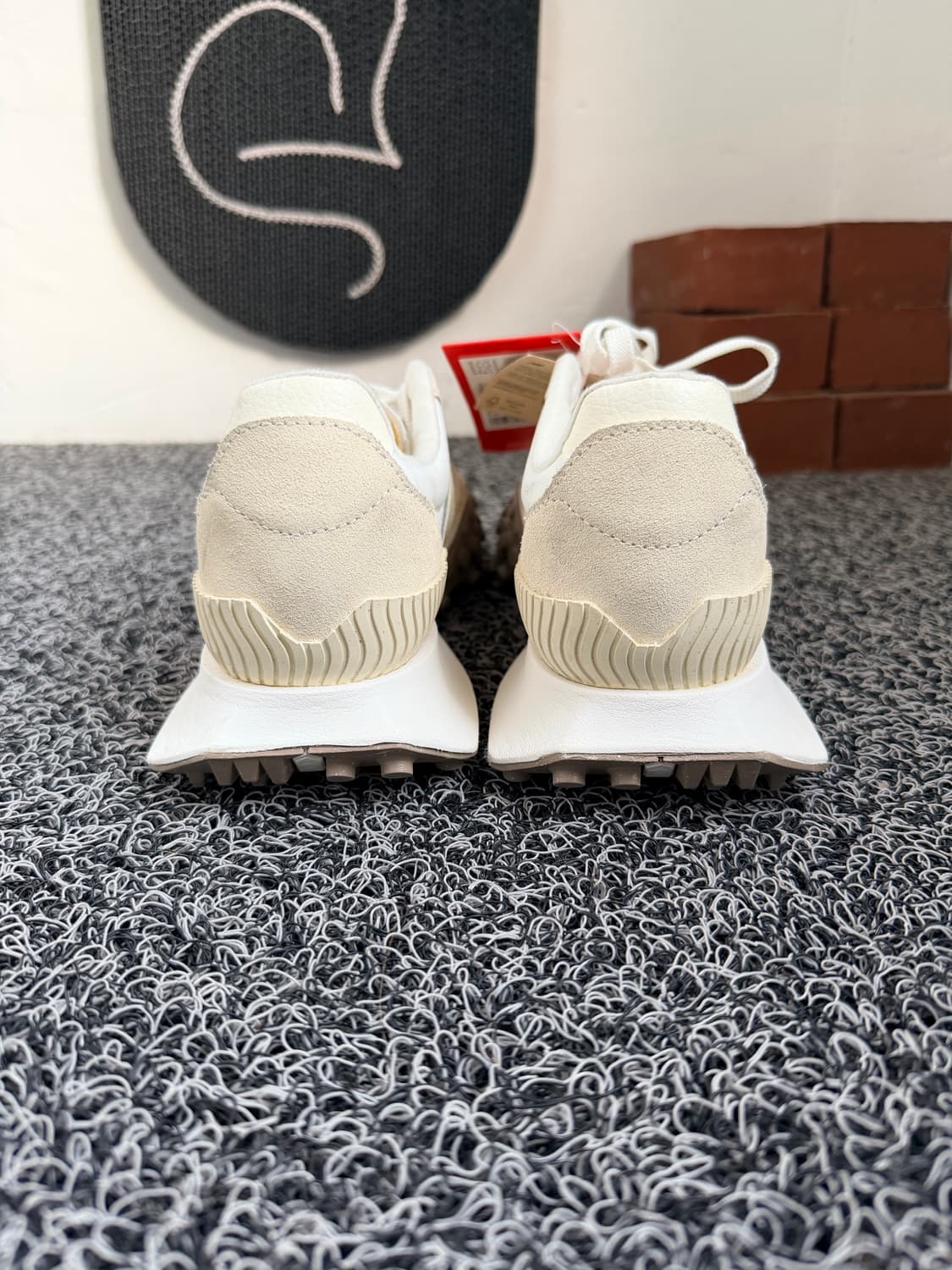 뉴발란스 UXC72QJ XC-72 - 화이트/베이지 상품이미지5