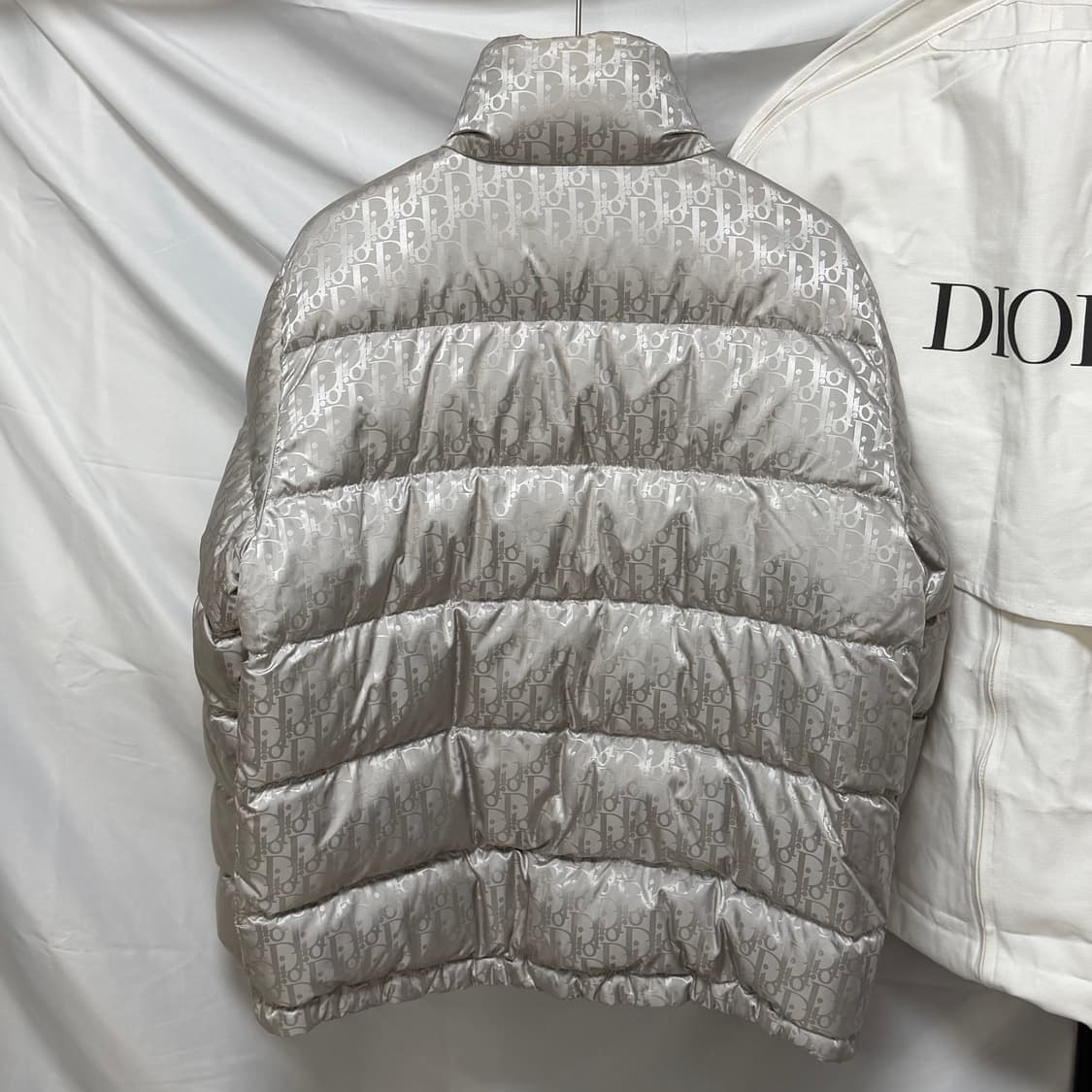 [S급/52] 디올 오블리크 패딩 실버 풀구성 상품이미지4