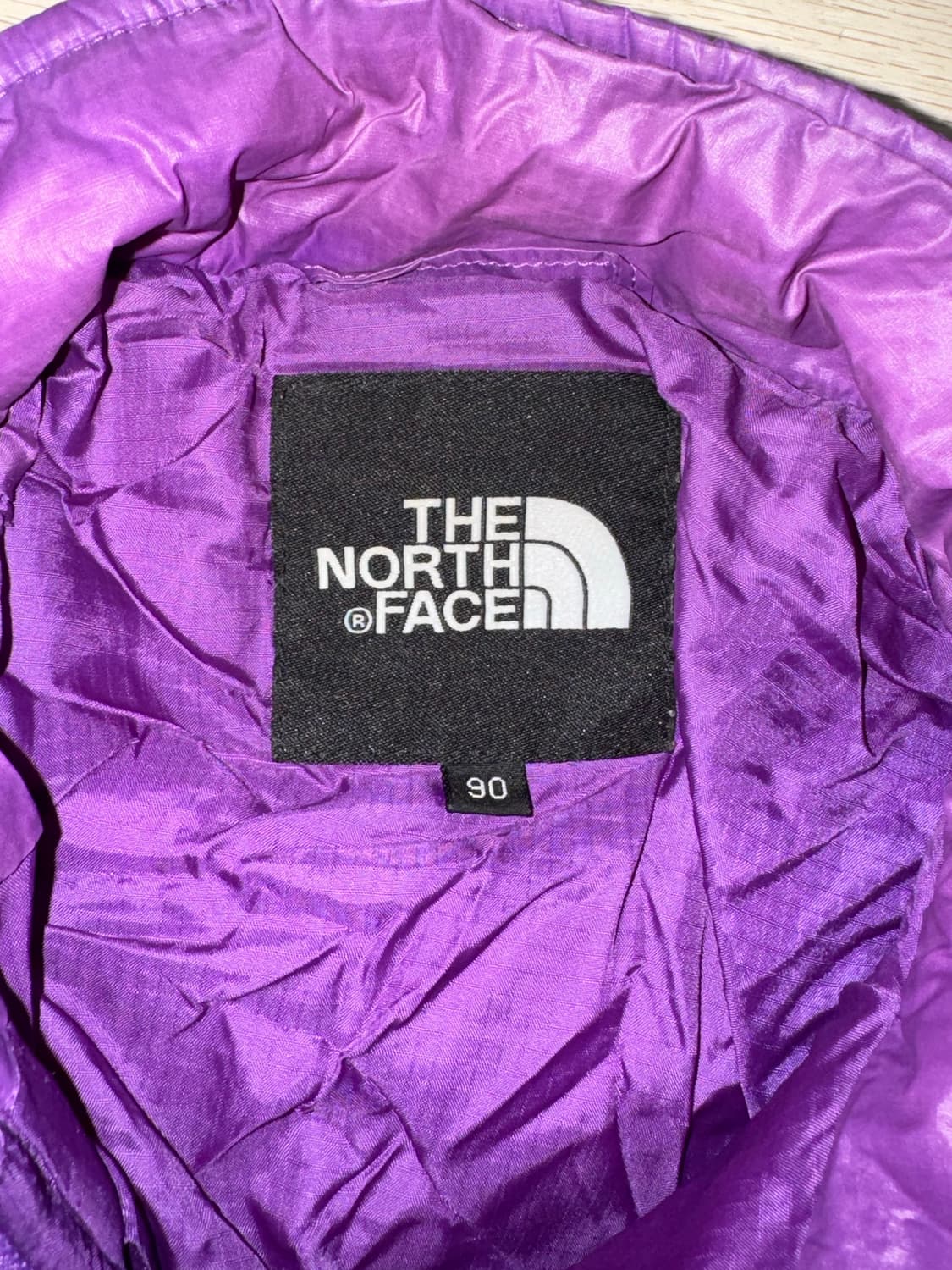 노스페이스 빈티지 퍼플 패딩 90 상품이미지4