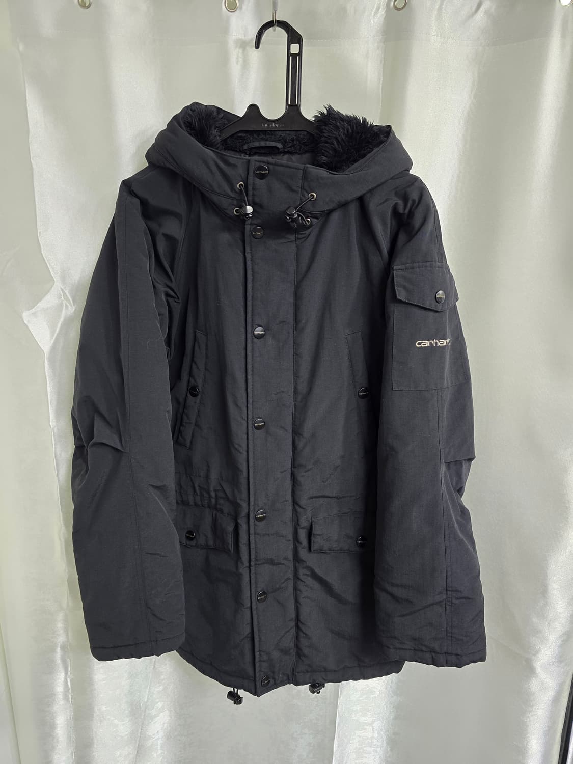 칼하트 블랙 후드 패딩 점퍼 (1755) 상품이미지1