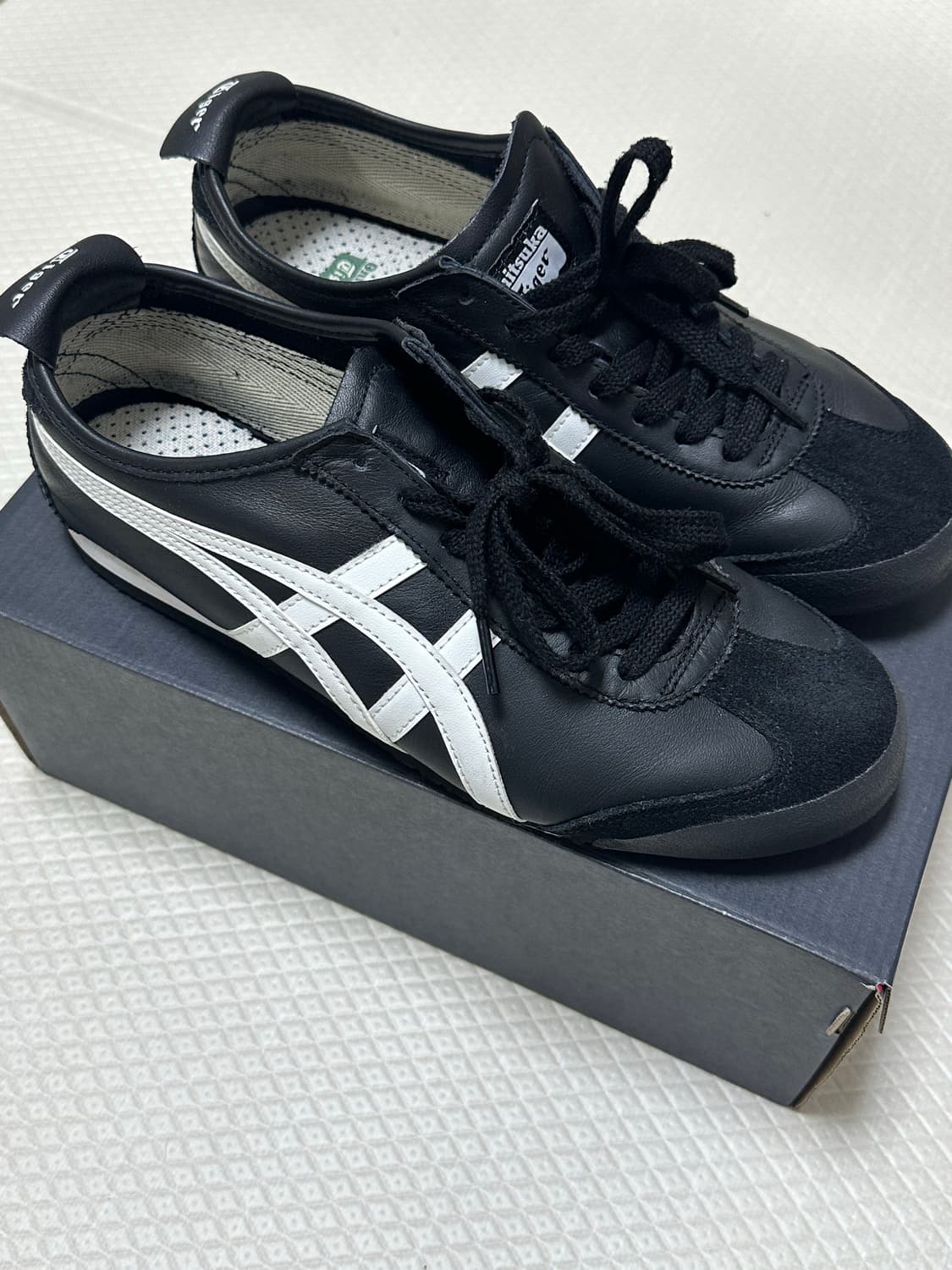 오니즈카타이거 멕시코66 블랙/화이트(265) 상품이미지1