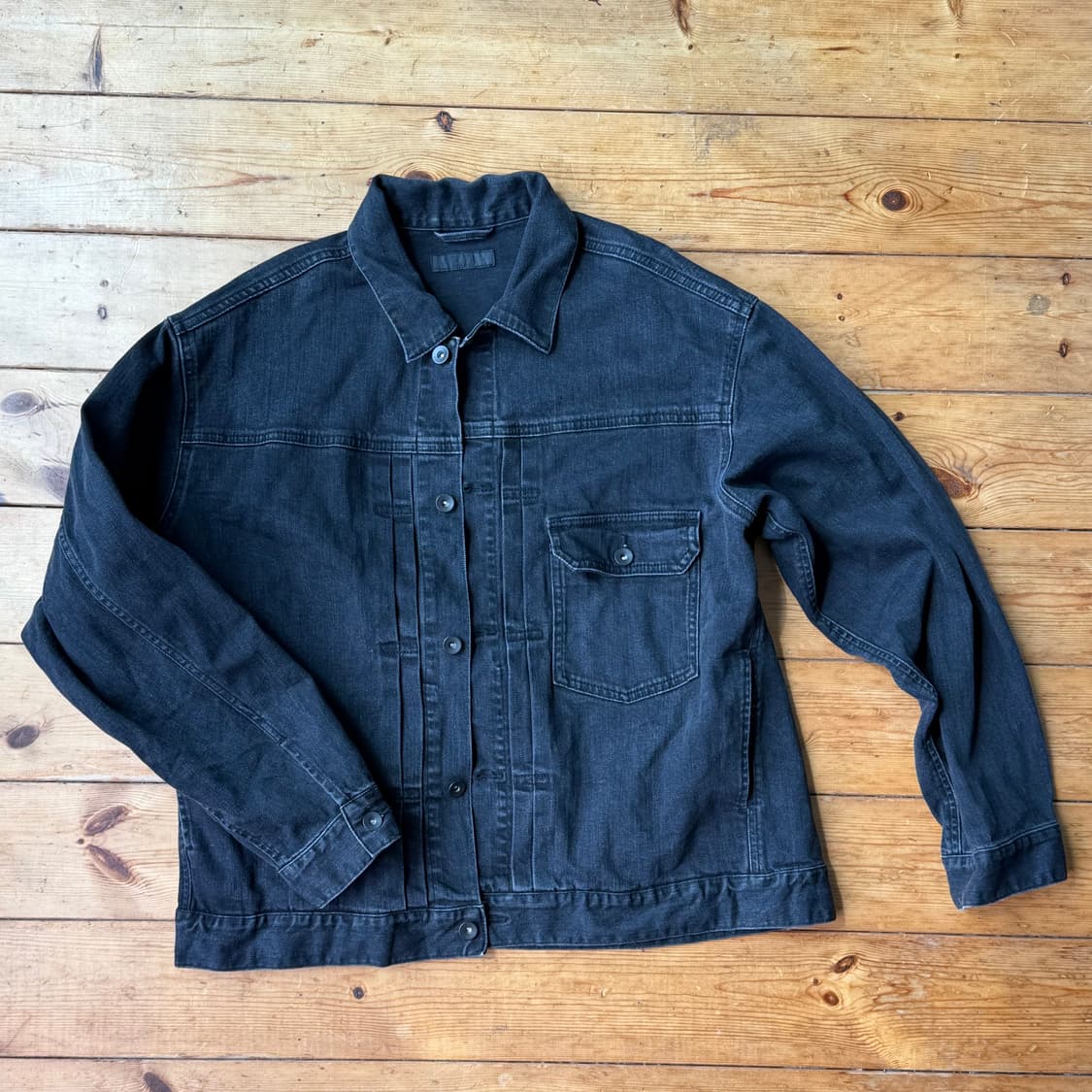 유니클로 1세대 데님자켓 블랙 지쟌 상품이미지1