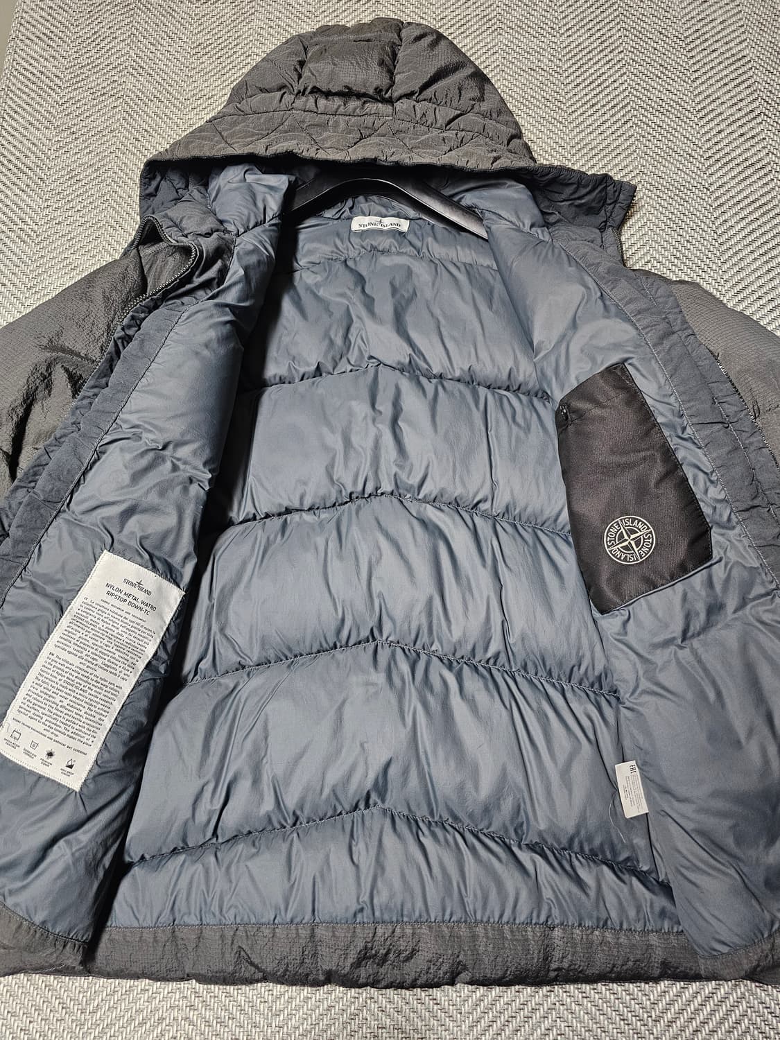 스톤아일랜드 NYLON METAL WATRO RIPSTOP DOWN-TC 상품이미지8