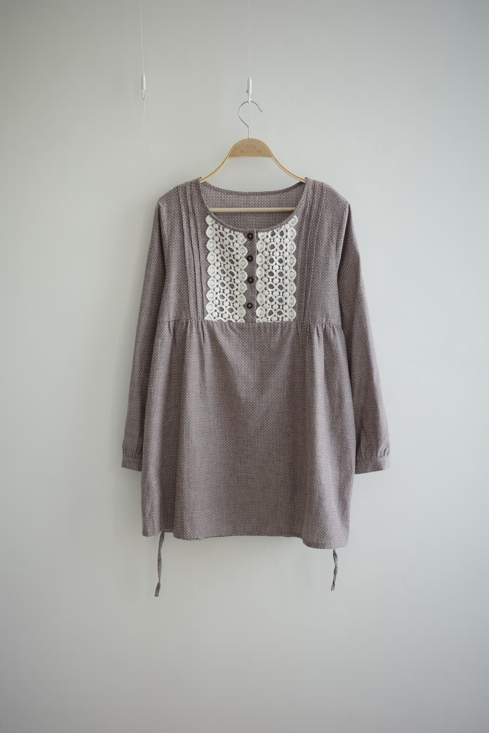  연브라운 작은 도트 핀턱 원피스 상품이미지2