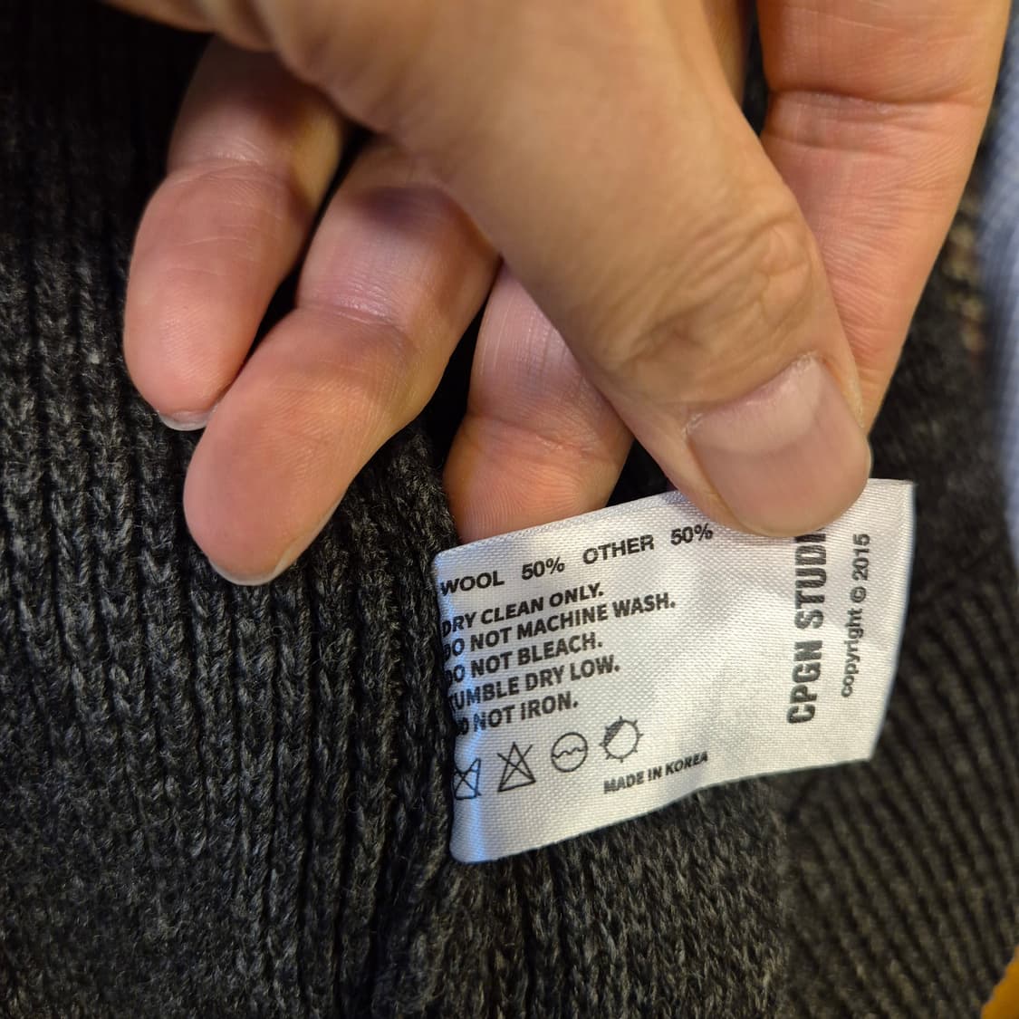 M(착샷잇음) 차콜 오버핏 니트가디건  상품이미지5