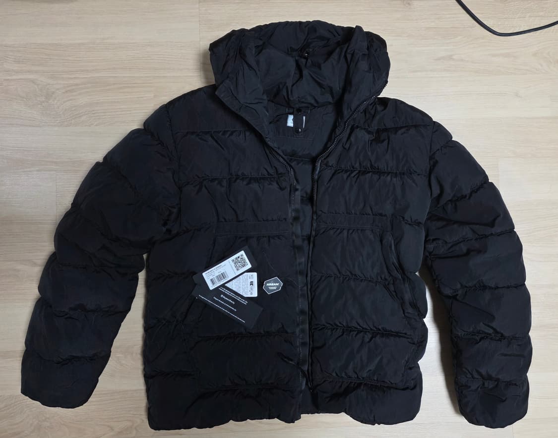 Cp컴퍼니 25fw 에코 크롬 고글 패딩 블랙 L사이즈 상품이미지1