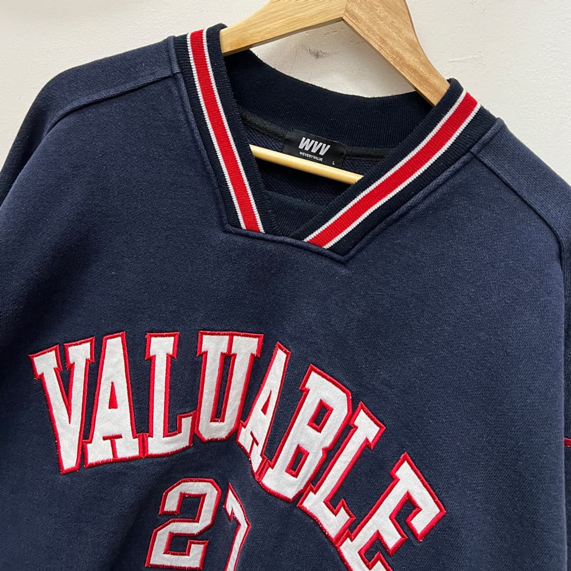 위베리벨류 오버핏 브이넥 헤비 맨투맨 L 상품이미지3