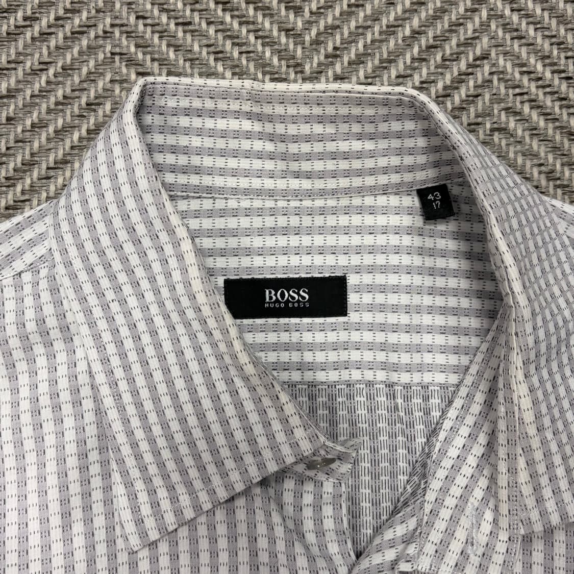 휴고보스 레귤러핏 퍼포먼스 실버셔츠 v1016 상품이미지5