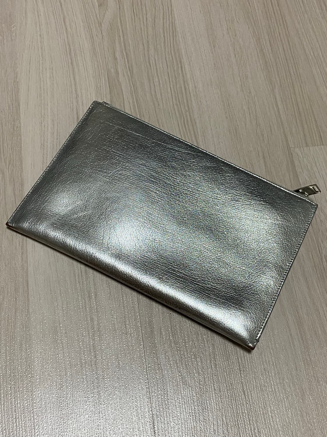 생로랑(saint laurent) 스타 실버 클러치  상품이미지3