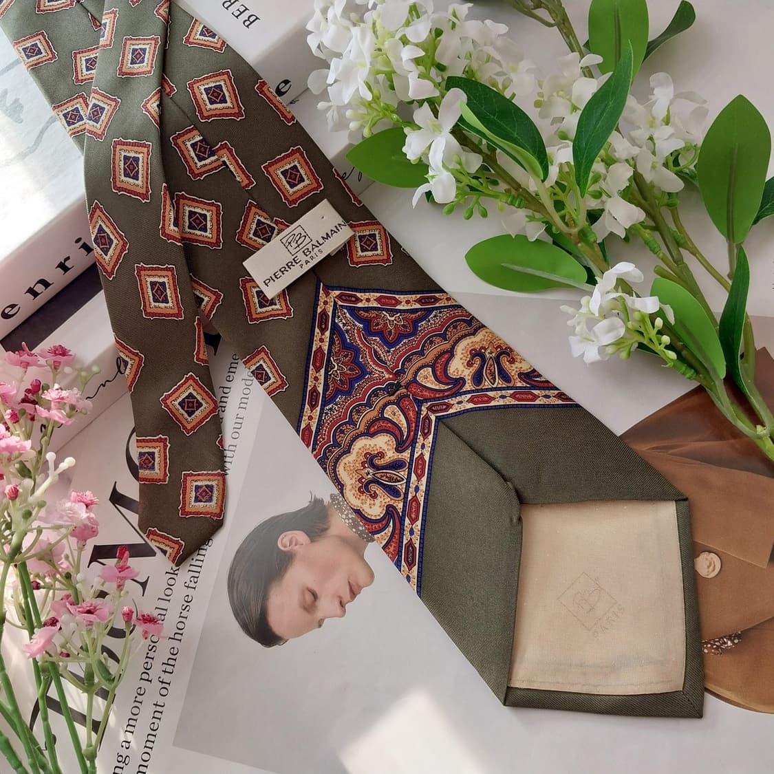 피에르 발망 실크 그린 패턴 넥타이 9.7cm A등급 K1671
 상품이미지4