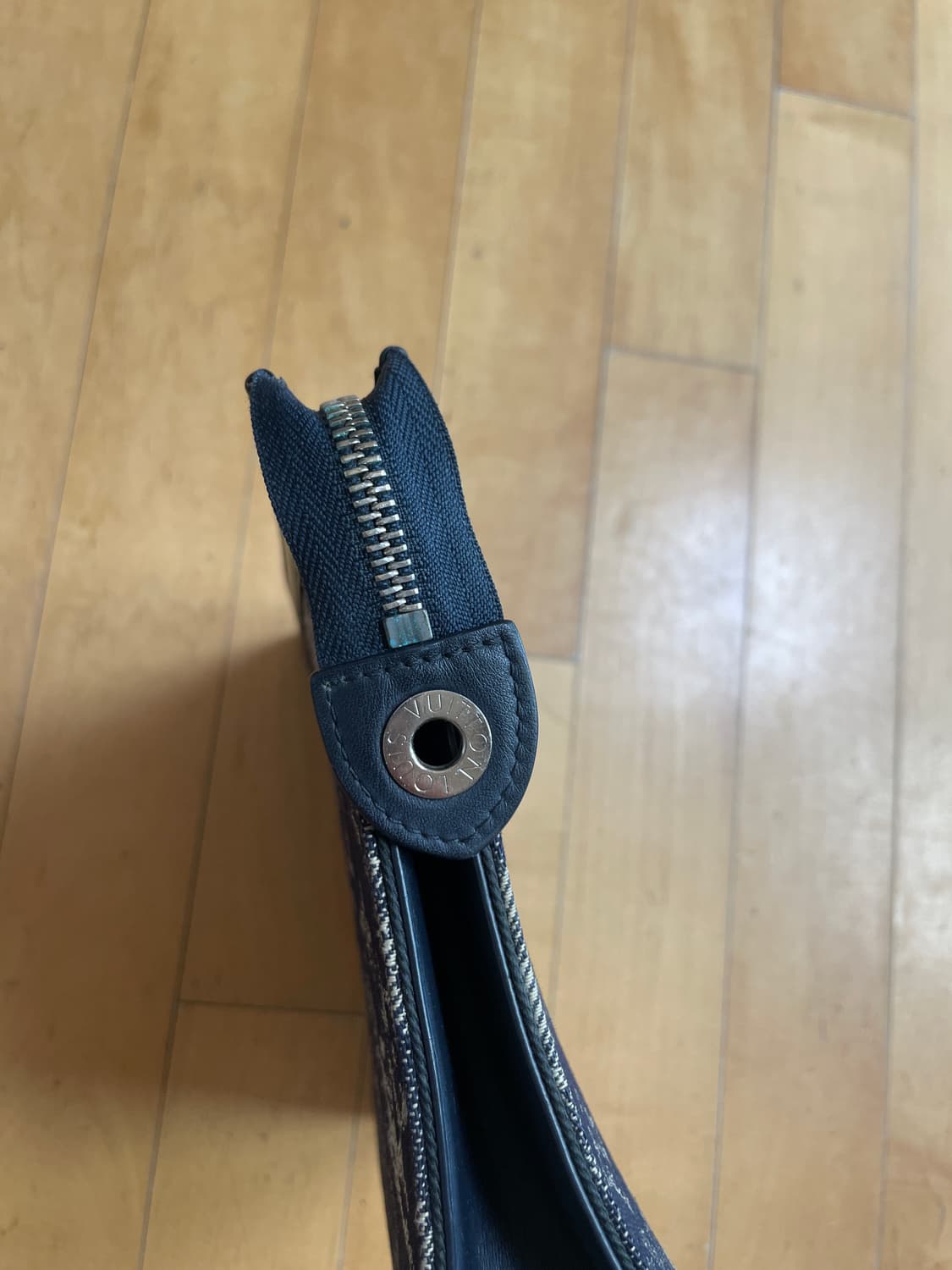 루이비통테피스트리클러치단품 상품이미지5