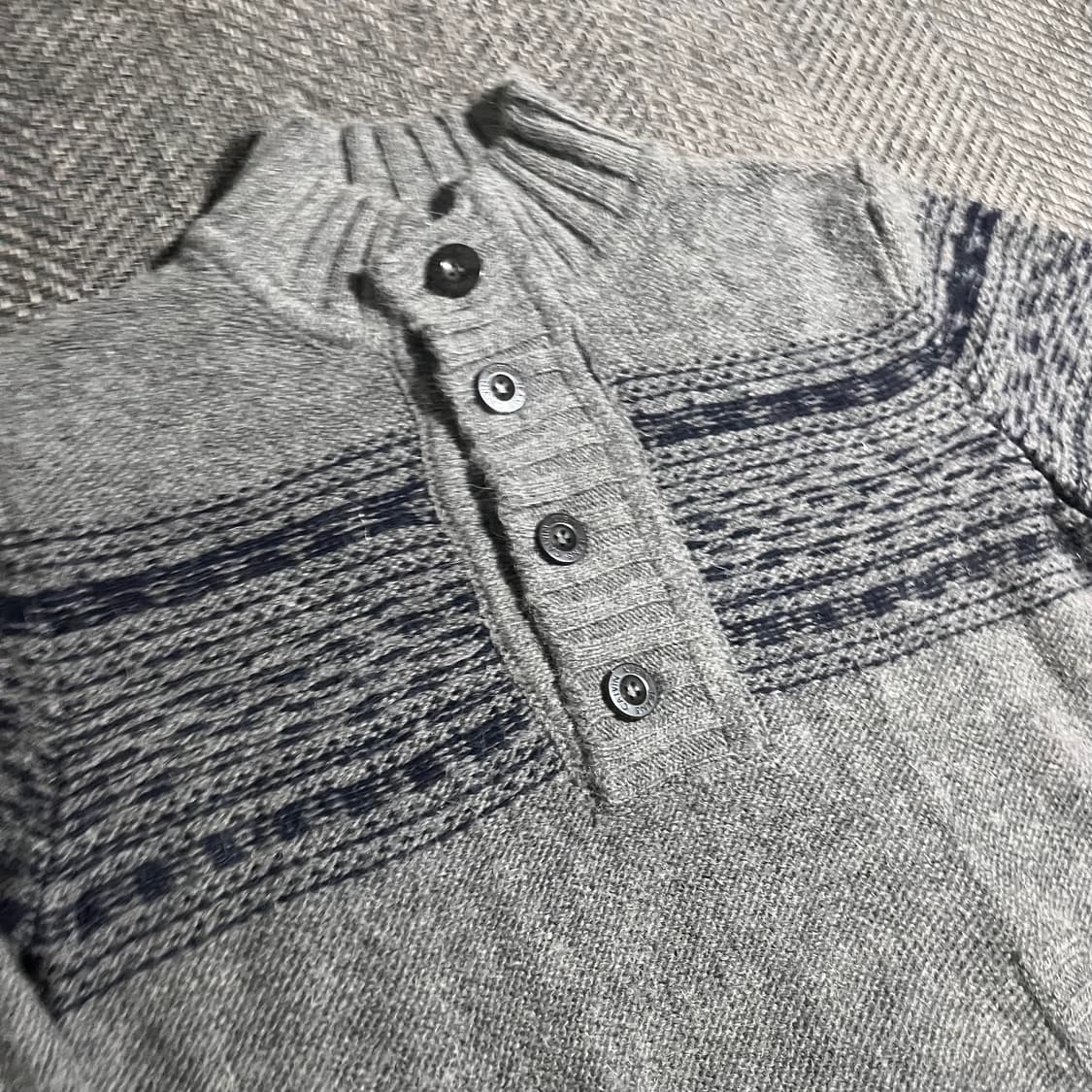 [100] CKJeans 켈빈클라인진스 버튼 니트 상품이미지3