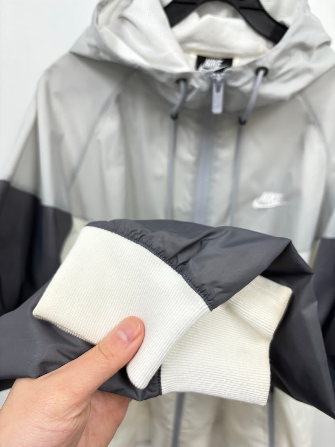 나이키  윈드러너 후드 바람막이  상품이미지3