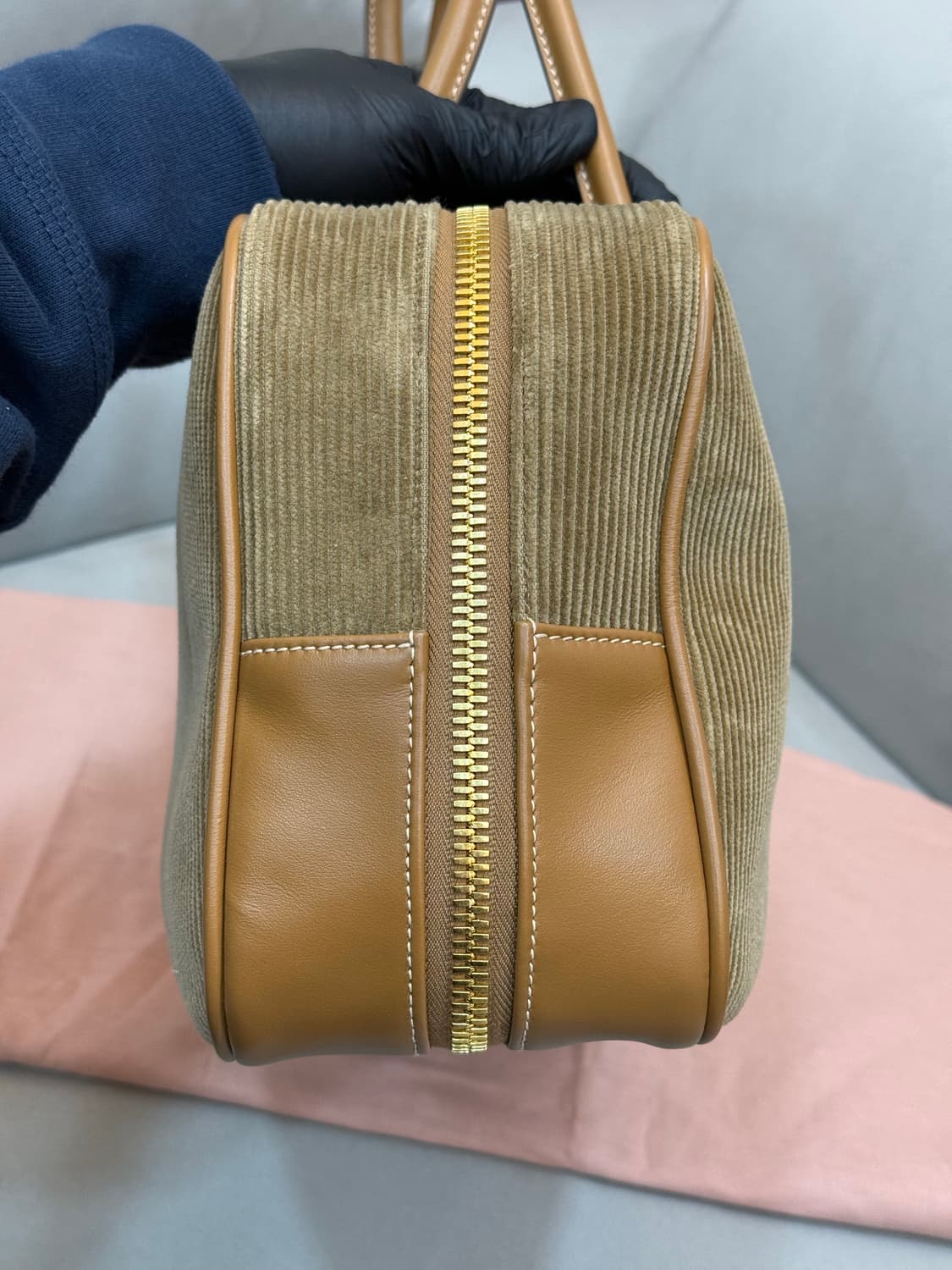 [새상품급] 미우미우 탑 핸들 보 백 시나몬 상품이미지6