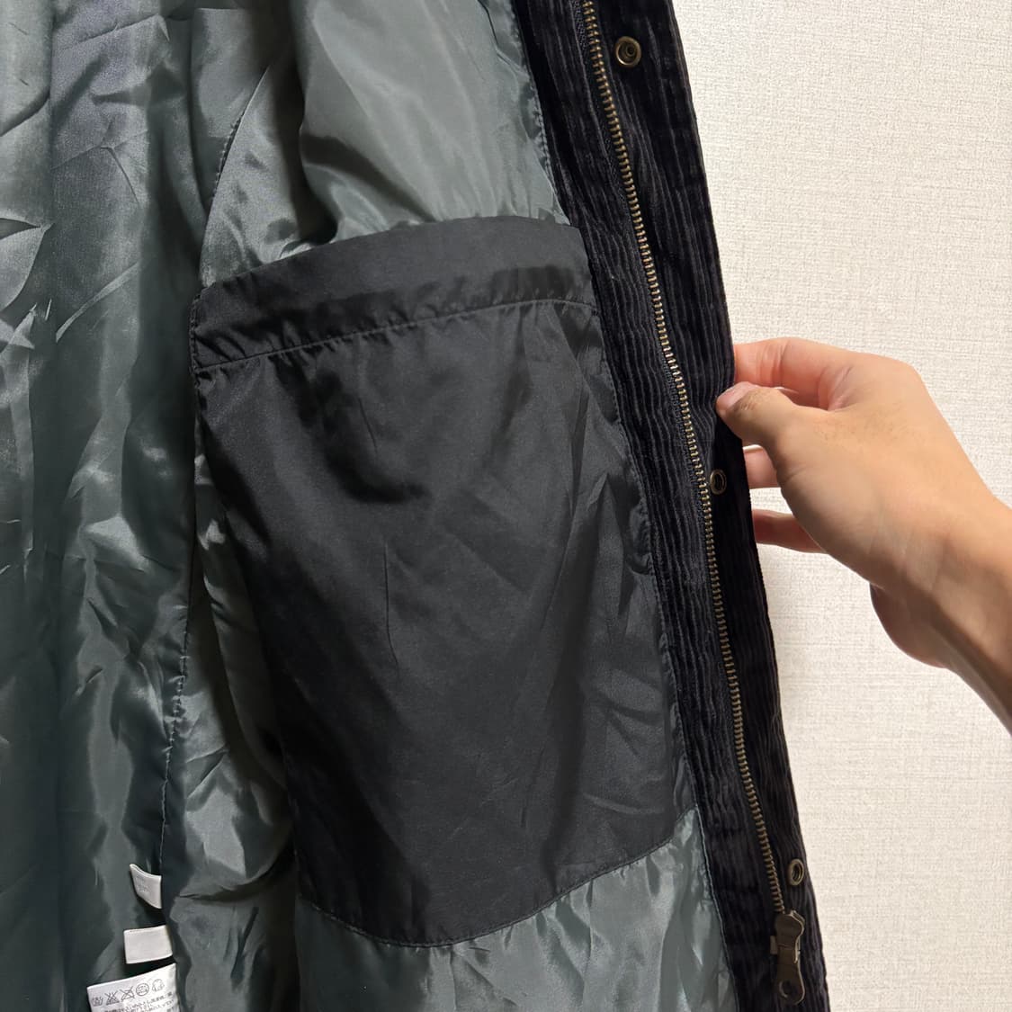 유니클로 코듀로이 퀼팅 자켓 / 블랙, L 상품이미지7