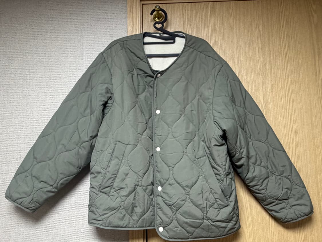 스파오 퀄팅자켓 팝니다 상품이미지1