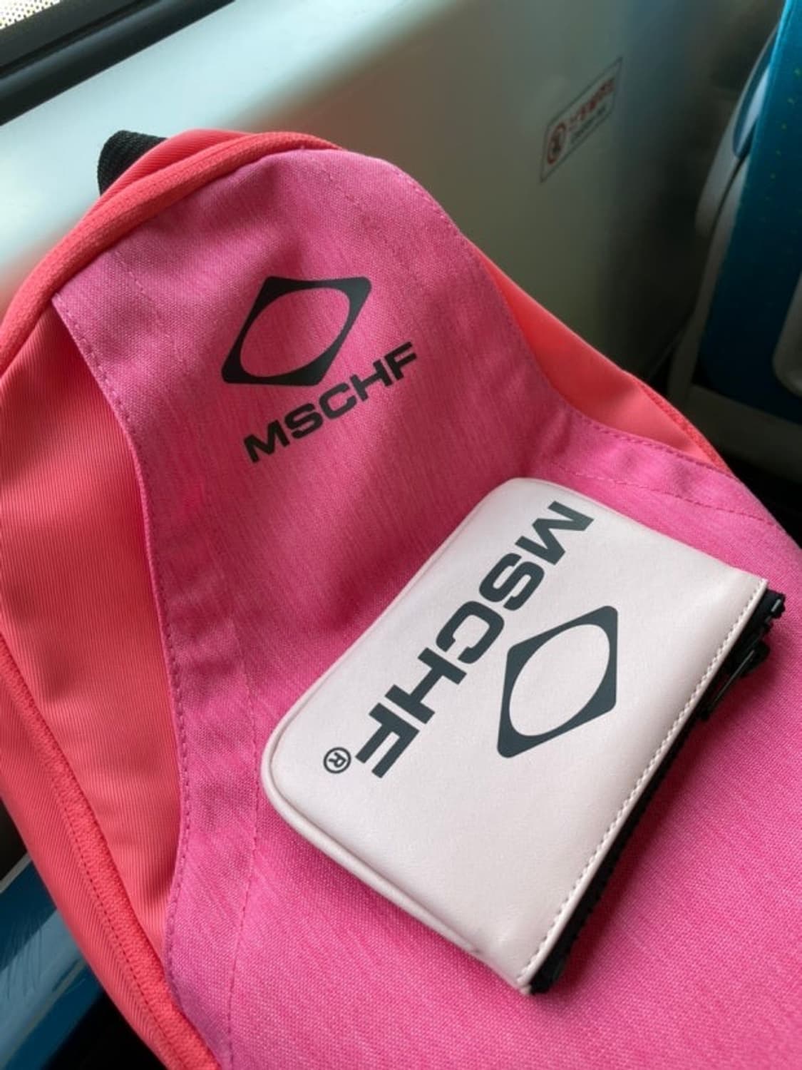 미스치프 롬버스 월렛 카드지갑 베이비핑크 오호스갸루베이비메탈클럽마뗑킴 상품이미지4