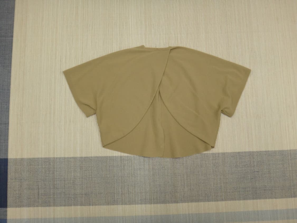 (85) 더캐시미어 백 크로스 브이넥 하프니트자켓 상품이미지2