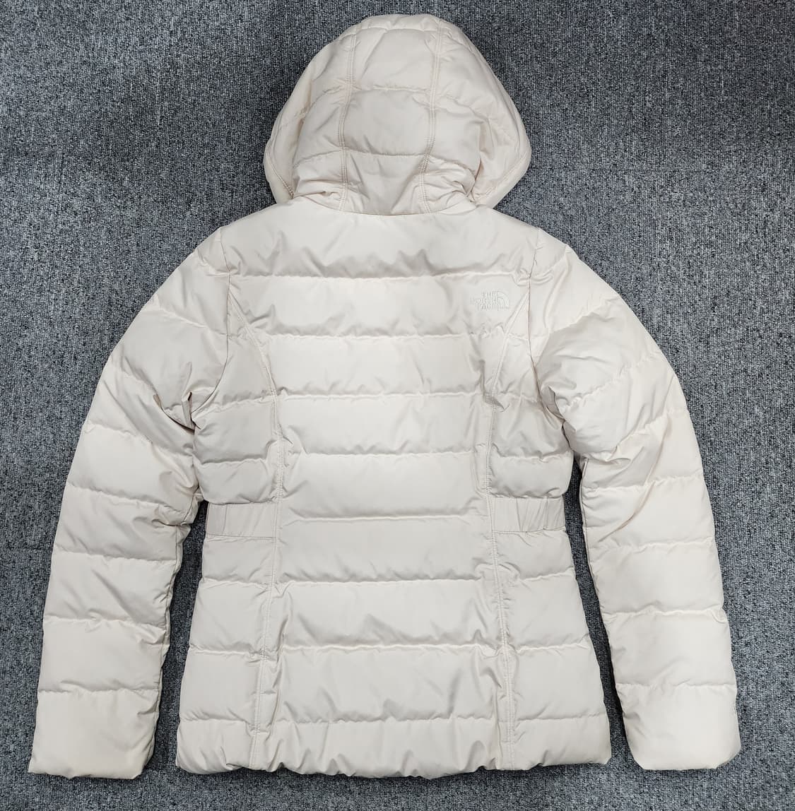 노스페이스 우먼 550필 구스 다운 푸퍼 후드패딩 S 상품이미지2