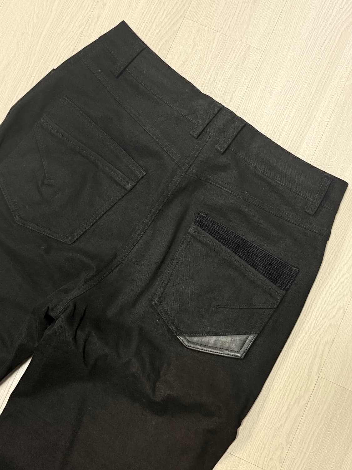 XLIM SEQUENCE 01 TROUSERS 상품이미지1