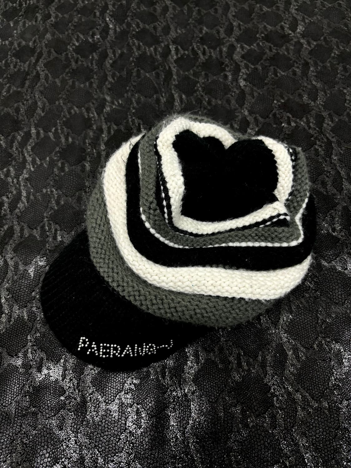 “Vintage” Stripe Knit Cap 상품이미지1