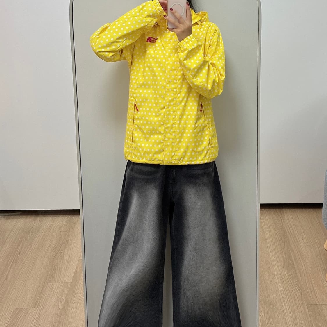 노스페이스 옐로우 도트 바람막이 자켓 상품이미지1