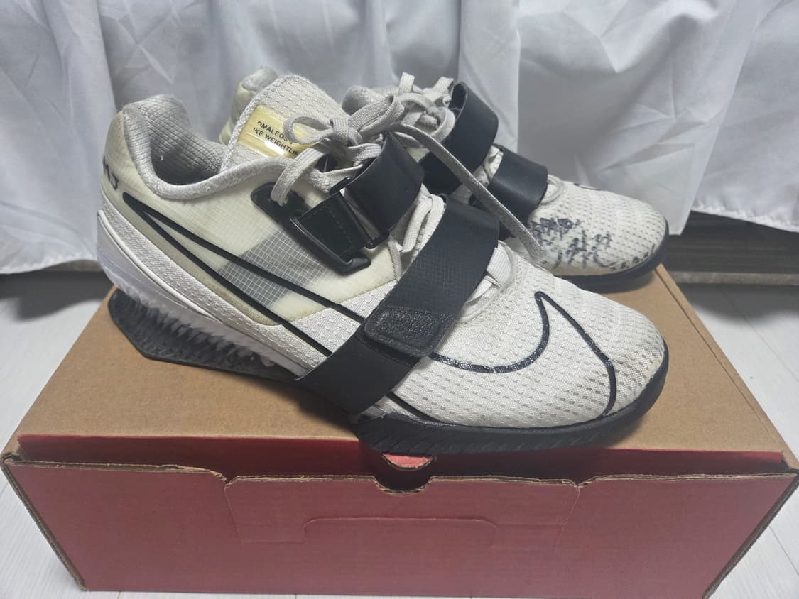 나이키 로말레오4 275사이즈 상품이미지2