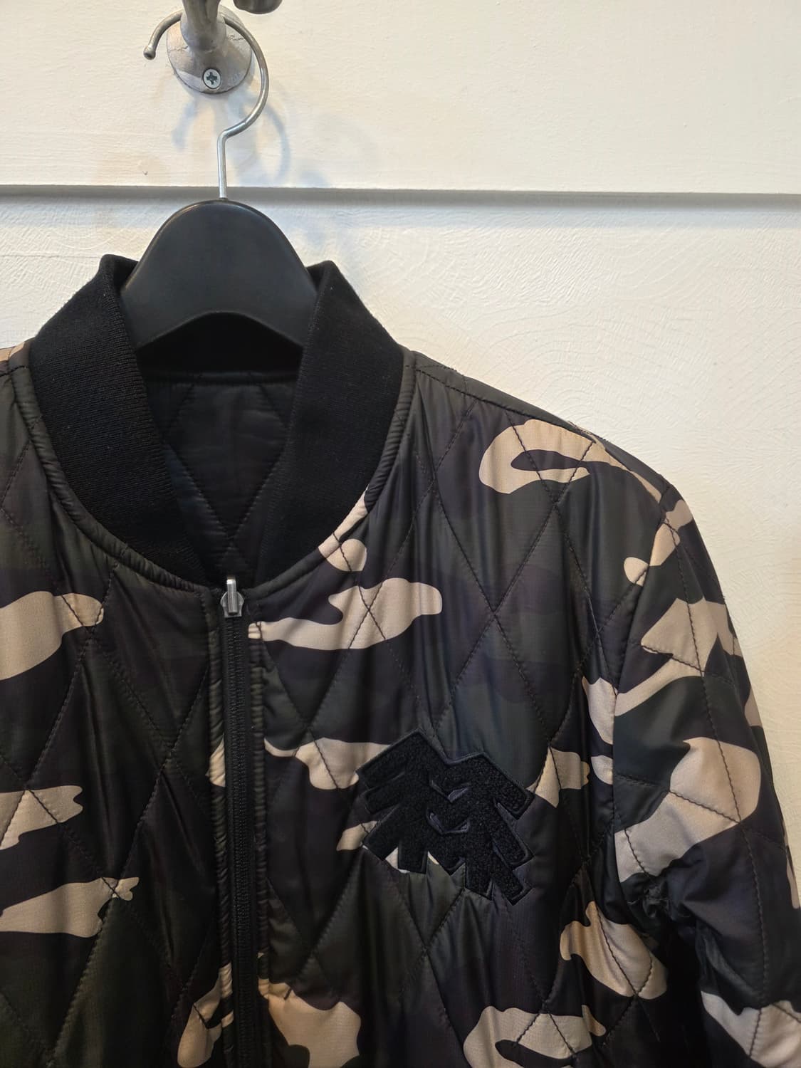 코오롱스포츠 블랙 퀼팅 봄버 양면자켓 상품이미지6