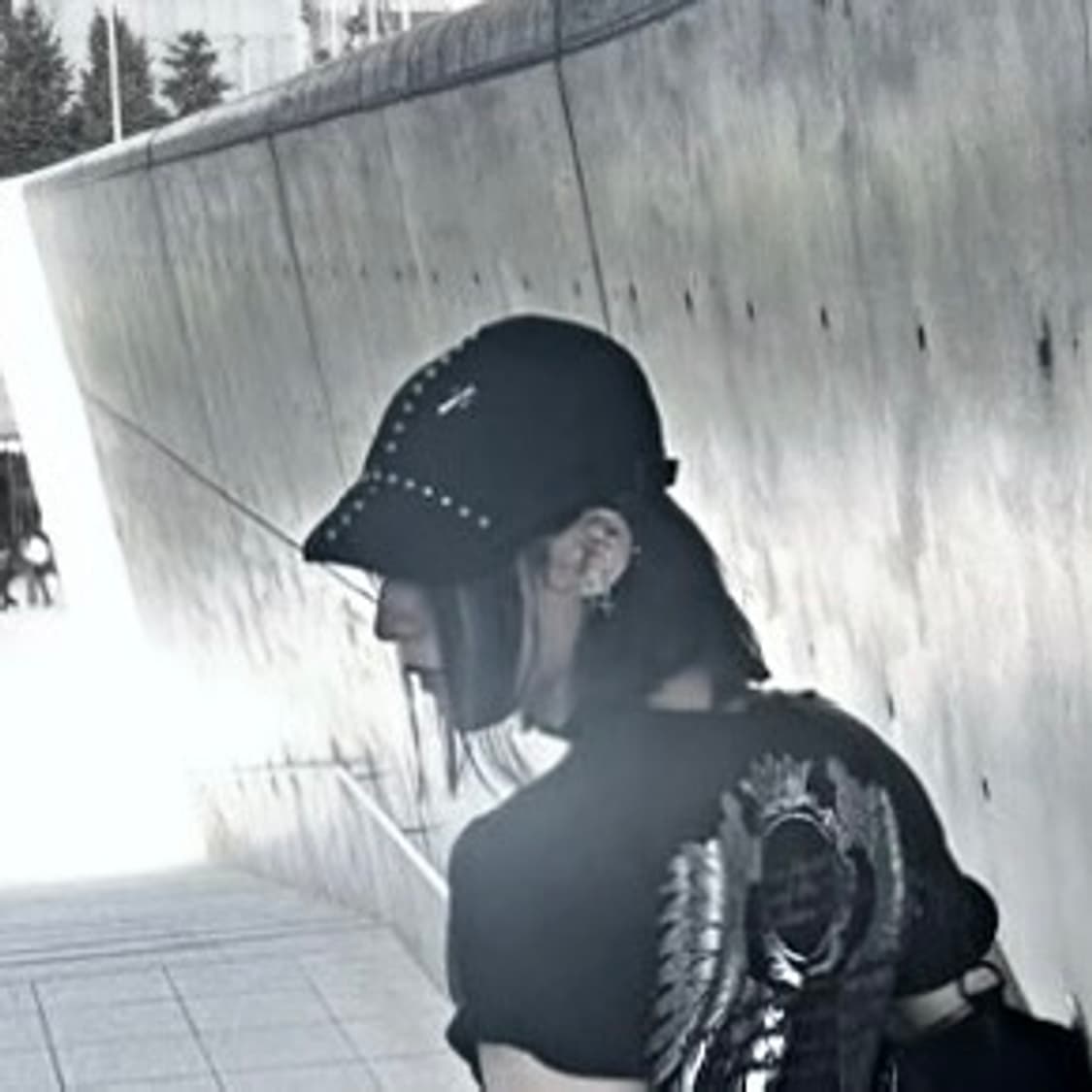 크로스 스터드 헌팅캡 펑크 y2k 상품이미지2