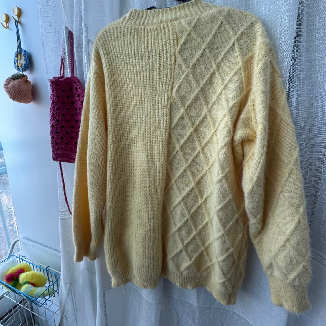 예쁜 노랑 브이넥 니트 루즈핏 가디건 상품이미지8